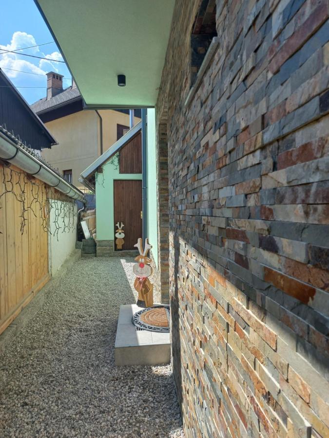 Apartments Mojstrana - Kekec ภายนอก รูปภาพ